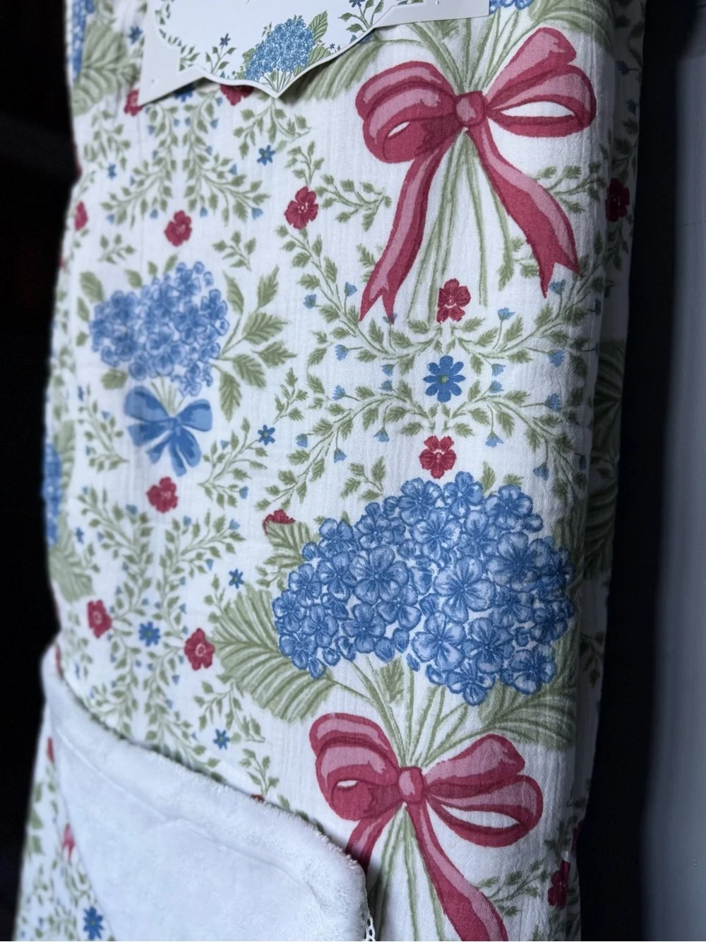Envogue Reversible Cotton Gauze Throw Americana July Bows Floral Red White Blue